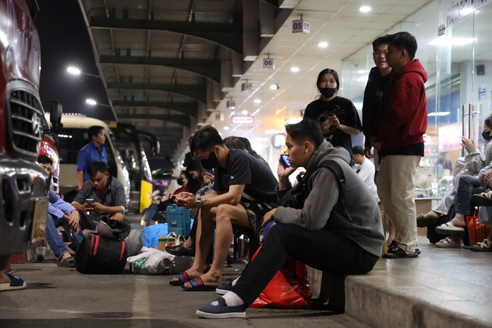 TPHCM l&ecirc;n kịch bản phục vụ h&agrave;ng triệu lượt kh&aacute;ch dịp Tết - Ảnh 5.