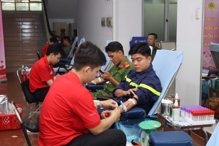 C&aacute;n bộ C&ocirc;ng an TP Cần Thơ x&uacute;c động với 113 lần hiến m&aacute;u t&igrave;nh nguyện V&igrave; nh&acirc;n d&acirc;n - Ảnh 4.