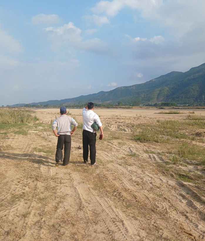 Xã ở Đà Nẵng phản hồi thông tin công dân phản ánh nạn trộm cát - Ảnh 2.