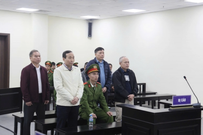 Cựu Gi&aacute;m đốc Ban Quản l&yacute; dự &aacute;n tỉnh Đắk Lắk nhận hối lộ , bị tuy&ecirc;n &aacute;n 8 năm t&ugrave; - Ảnh 1.