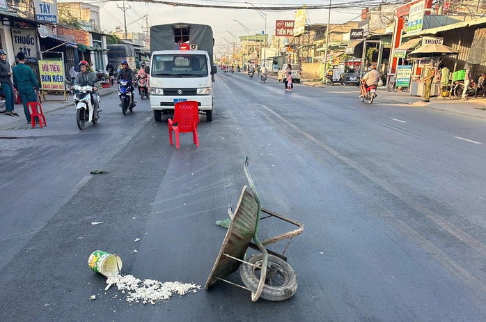 Cụ &ocirc;ng ở T&acirc;y Ninh tử vong sau va chạm với &ocirc; t&ocirc; do người nước ngo&agrave;i điều khiển  - Ảnh 1.