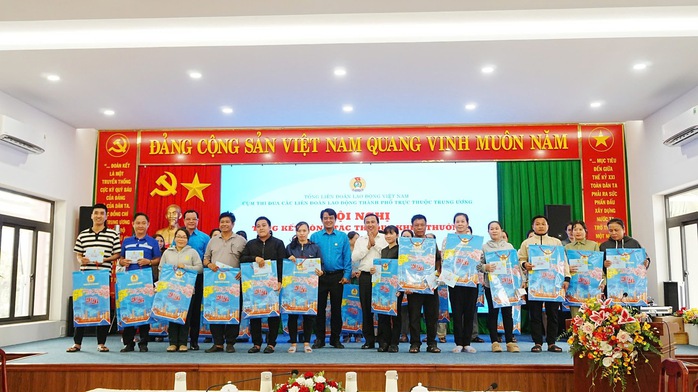 Tr&ecirc;n 4,1 triệu lượt đo&agrave;n vi&ecirc;n - lao động được chăm lo trong năm 2025 - Ảnh 7.