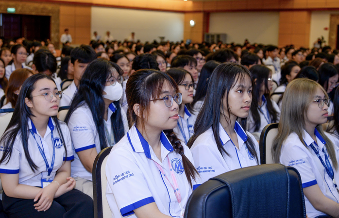 Tổng Giám đốc Ajinomoto Việt Nam truyền cảm hứng nghề nghiệp cho sinh viên UFM - Ảnh 2.