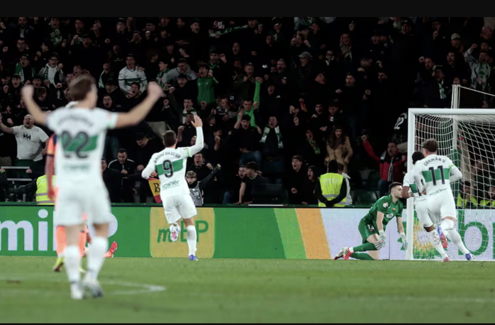 Lamine Yamal tỏa sáng, Barcelona thắng áp đảo chủ nhà Elche - Ảnh 3.