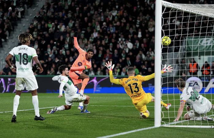 Lamine Yamal tỏa sáng, Barcelona thắng áp đảo chủ nhà Elche - Ảnh 5.