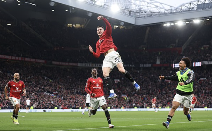 Sesko lập công phút bù giờ, Man United thắng trận Ngoại hạng thứ ba liên tiếp - Ảnh 7.