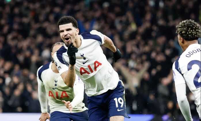 Solanke ghi siêu phẩm kiểu "bò cạp", Tottenham cầm chân kình địch Man City - Ảnh 4.