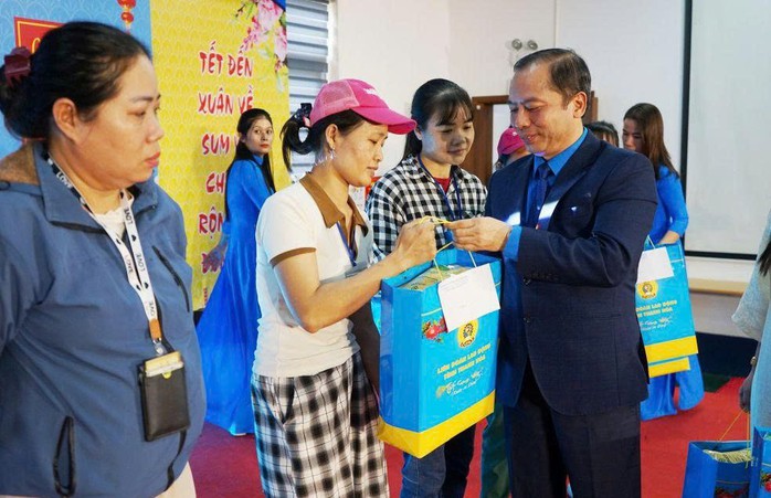 Công đoàn Thanh Hóa phối hợp chăm lo Tến đến người lao động - Ảnh 1.