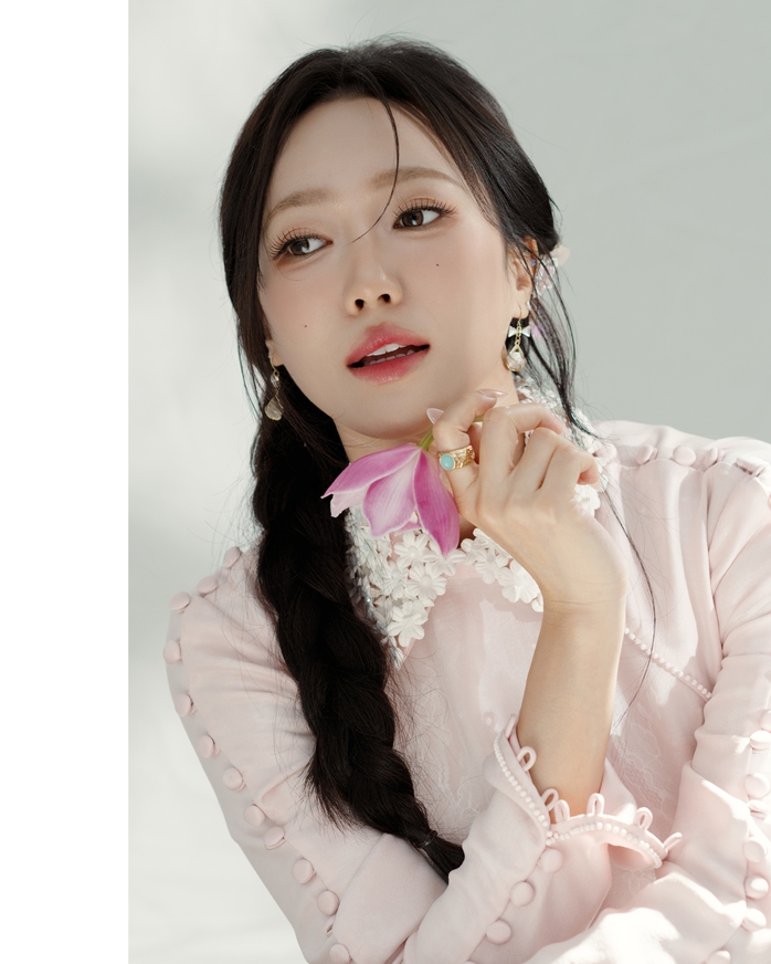 Diệu Nhi dịu d&agrave;ng bất ngờ trước thềm năm mới  - Ảnh 4.