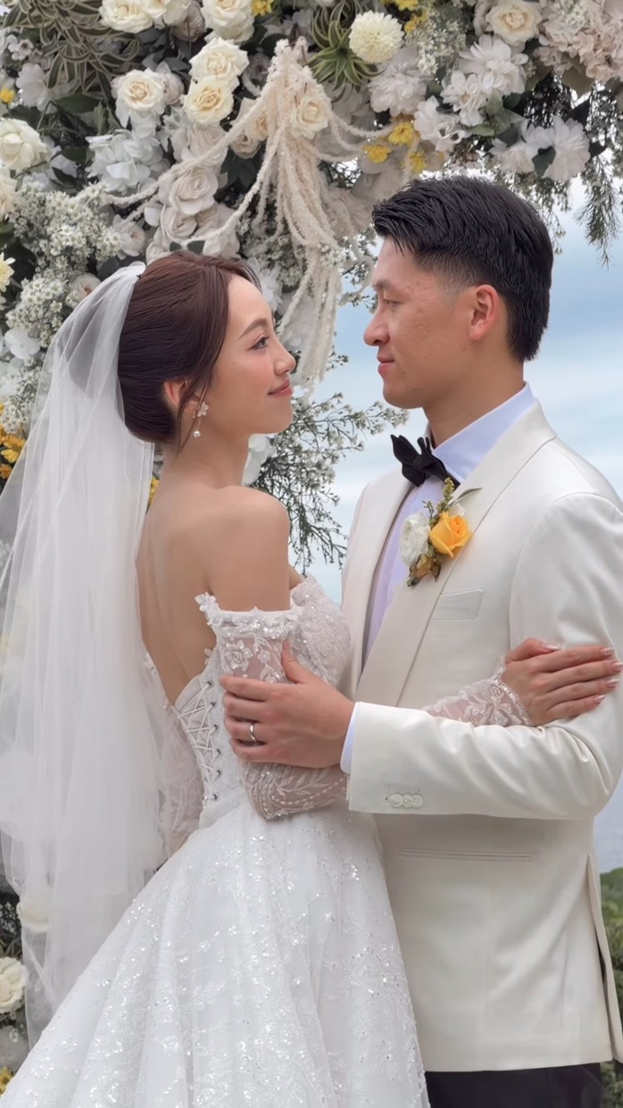 "Nữ thần ch&acirc;n d&agrave;i" b&iacute; mật cưới người t&igrave;nh l&acirc;u năm - Ảnh 6.