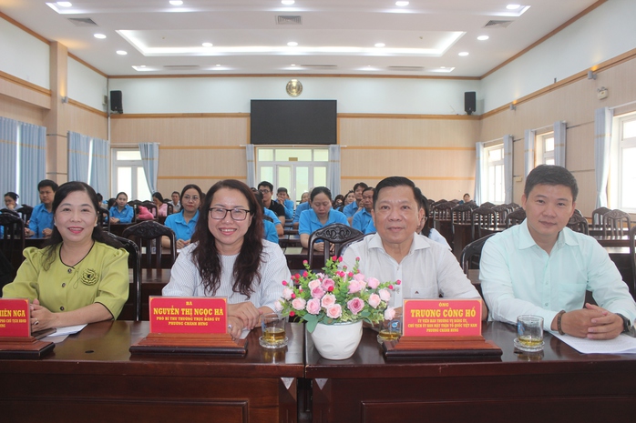 Cung cấp th&ocirc;ng tin doanh nghiệp nợ BHXH để đ&ocirc;n đốc, gi&aacute;m s&aacute;t - Ảnh 1.