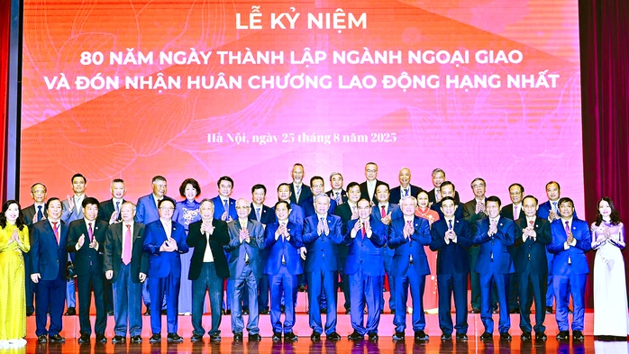 Cảm hứng từ tinh thần Ph&ugrave; Đổng - Ảnh 1.