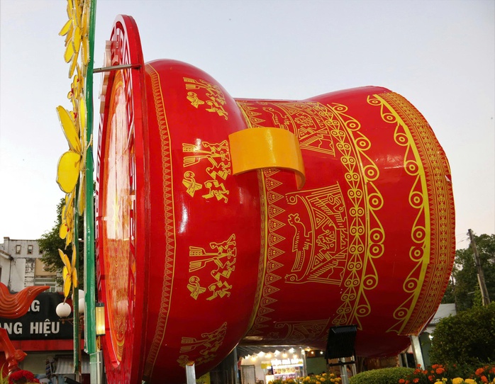 Ngắm linh vật ngựa &ldquo; m&atilde; đ&aacute;o th&agrave;nh c&ocirc;ng &rdquo; đ&oacute;n Xu&acirc;n tại C&agrave; Mau 2026 - Ảnh 8.