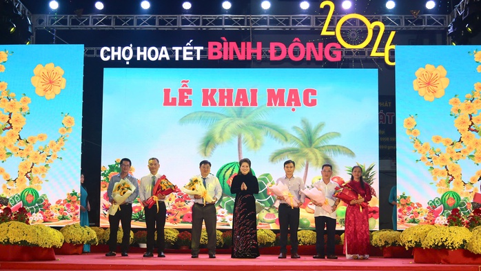 TPHCM: Khai mạc Chợ hoa Tết B&igrave;nh Đ&ocirc;ng - Xu&acirc;n B&iacute;nh Ngọ 2026 - Ảnh 1.