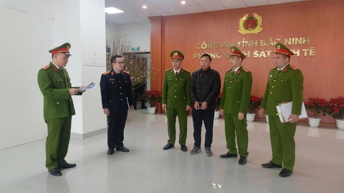 Trộn chất cấm độc hại để chế biến riềng xay b&aacute;n người d&acirc;n chế biến thức ăn - Ảnh 1.