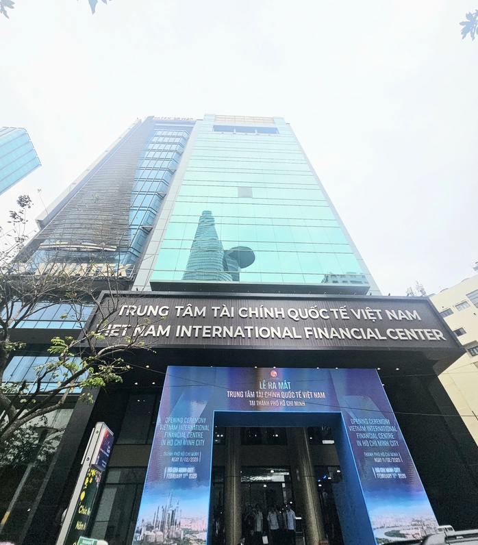 Nam A Bank th&agrave;nh lập ng&acirc;n h&agrave;ng con tại Trung t&acirc;m t&agrave;i ch&iacute;nh quốc tế 2026 - Ảnh 3.