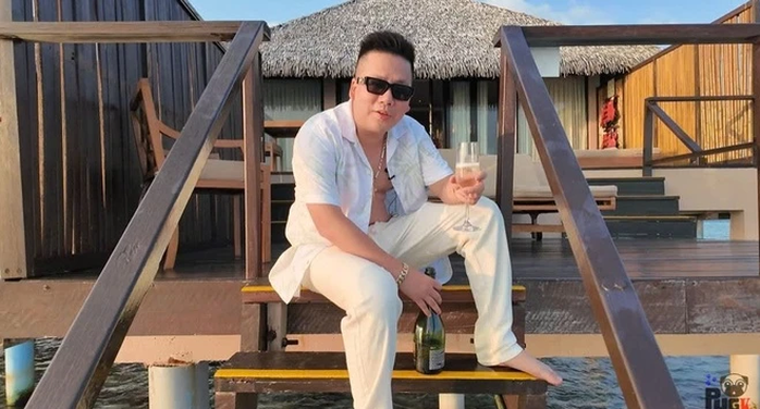 Khog Pug ph&aacute; sản g&acirc;y chấn động c&otilde;i mạng  - Ảnh 1.