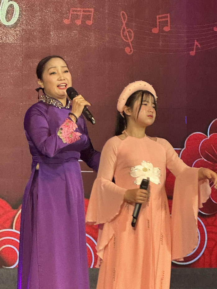 Nhịp cầu văn h&oacute;a nối liền kiều b&agrave;o với cội nguồn - Ảnh 7.