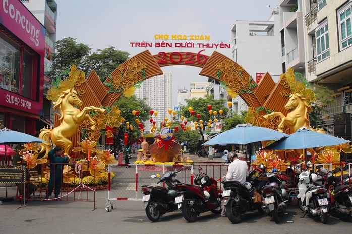 TPHCM: Cấm xe khu vực khai mạc Chợ hoa xu&acirc;n "Tr&ecirc;n bến dưới thuyền" 2026 - Ảnh 1.