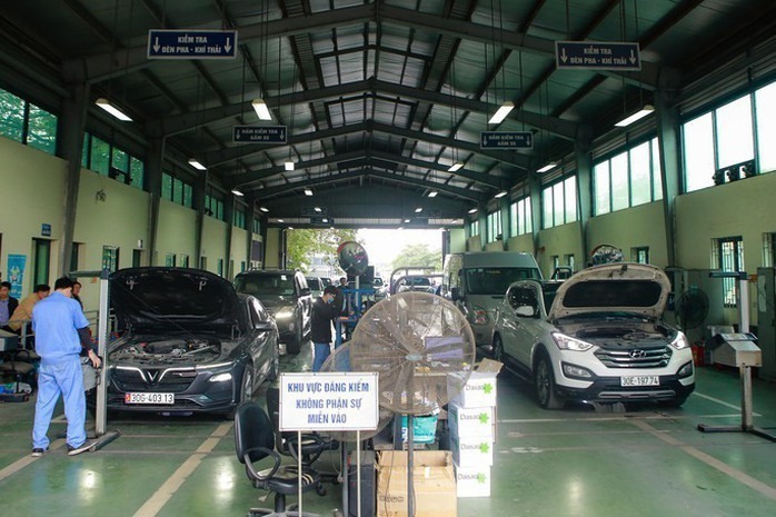Quy định mới nhất về kiểm định kh&iacute; thải xe &ocirc; t&ocirc; kể từ ng&agrave;y 1-3-2026 - Ảnh 1.