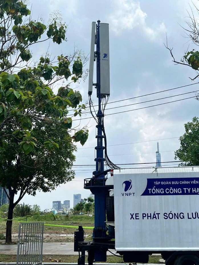 Lưu lượng 5G c&oacute; thể tăng gấp 5 lần trong dịp Tết, nh&agrave; mạng ứng ph&oacute; ra sao? - Ảnh 2.