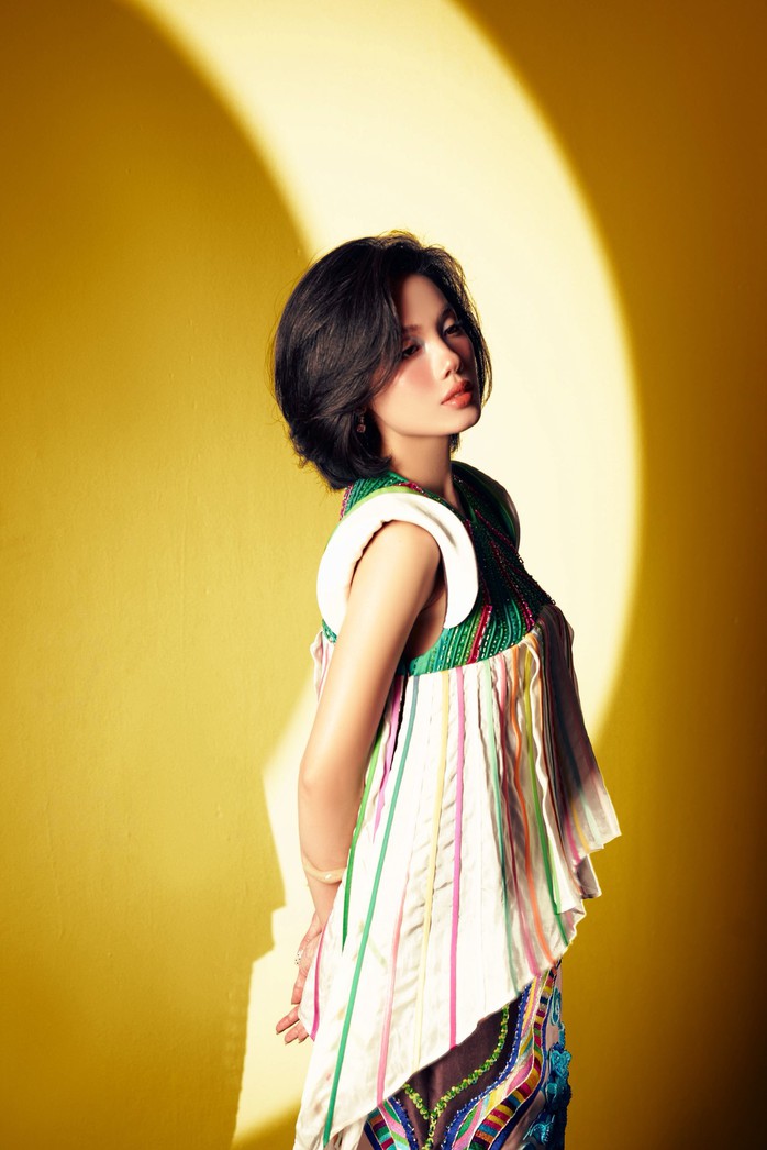 B&Agrave;I XU&Acirc;N ONLINE NG&Agrave;Y 14-2 (27 TH&Aacute;NG CHẠP). Tựa: Diễn vi&ecirc;n Tr&acirc;m Anh: "T&ocirc;i to&agrave;n t&acirc;m, to&agrave;n &yacute; cho diễn xuất" - Ảnh 5.