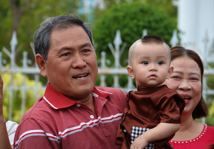 VIDEO: K&yacute; ức Tết xưa &ugrave;a về ở chợ qu&ecirc; giữa phố  - Ảnh 4.