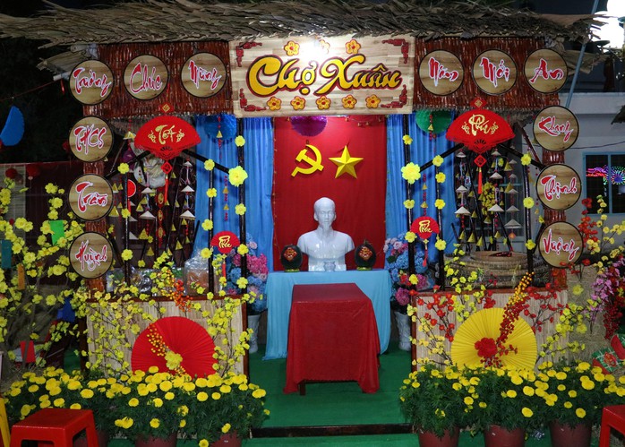 VIDEO: K&yacute; ức Tết xưa &ugrave;a về ở chợ qu&ecirc; giữa phố  - Ảnh 8.