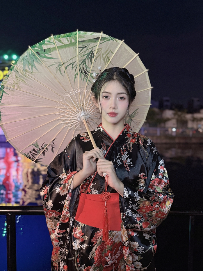 Nhóm VSTAR ấn tượng ở "Rực rỡ bến ngọc thuyền hoa" - Ảnh 3.