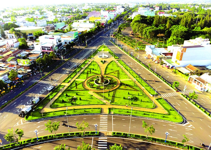 Chư S&ecirc; trước ngưỡng cửa chuyển m&igrave;nh - Ảnh 1.