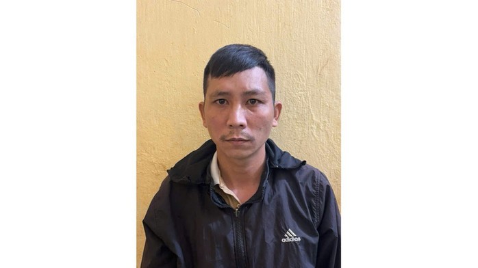 Khởi tố vụ &ldquo;ph&ugrave; ph&eacute;p&rdquo; mật ong nu&ocirc;i th&agrave;nh mật ong rừng để trục lợi - Ảnh 1.