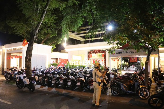 Xử l&yacute; vi phạm giao th&ocirc;ng TPHCM năm 2025: Nhiều điểm t&iacute;ch cực Đ&aacute;ng ghi nhận - Ảnh 1.