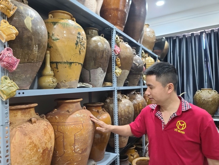 Kh&aacute;m ph&aacute; kho b&aacute;u hơn 10.000 cổ vật giữa đại ng&agrave;n - Ảnh 1.