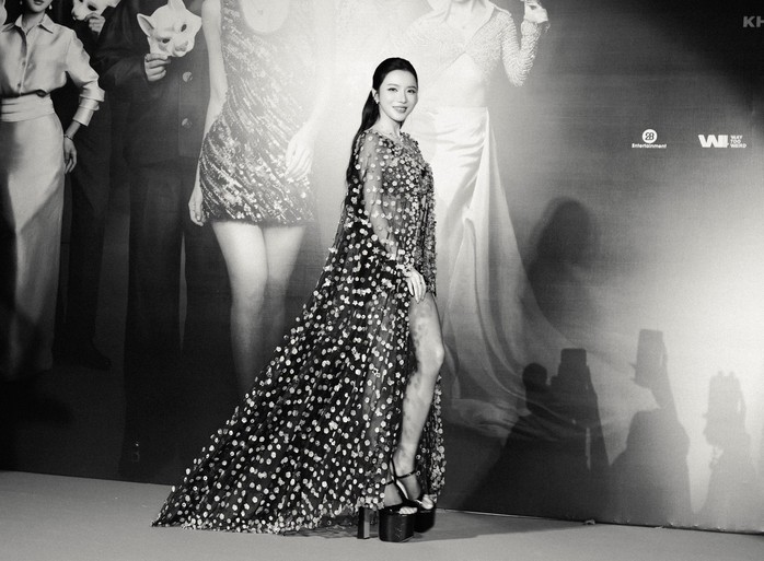 B&Agrave;I XU&Acirc;N ONLINE ĐĂNG NG&Agrave;Y 15-2 (28 TẾT). TỰA: Ca sĩ, diễn vi&ecirc;n Lyly: "Một c&aacute;i Tết kh&aacute;c biệt!" - Ảnh 4.