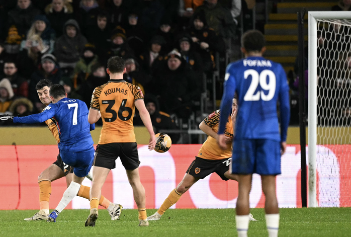 Pedro Neto lập hat-trick, Chelsea v&ugrave;i dập Hull City tại FA Cup - Ảnh 2.