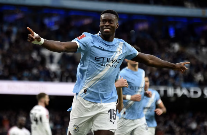 Man City thắng nhọc đối thủ giải hạng Ba, Guehi ghi dấu ấn tại FA Cup - Ảnh 3.
