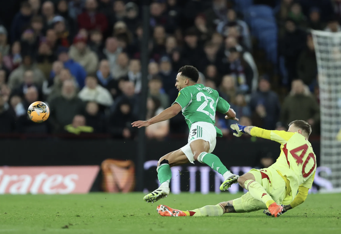 Newcastle ngược d&ograve;ng hạ Aston Villa, hi&ecirc;n ngang v&agrave;o v&ograve;ng 5 FA Cup - Ảnh 3.
