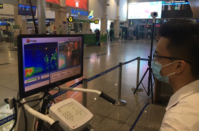 Lo virus Nipah x&acirc;m nhập qua đường h&agrave;ng kh&ocirc;ng - Ảnh 1.