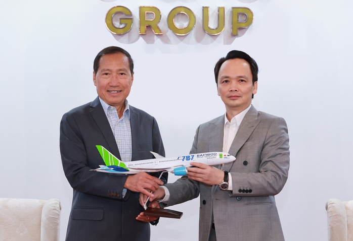 &Ocirc;ng Trịnh Văn Quyết l&agrave;m việc với Boeing về việc Bamboo Airways thu&ecirc; m&aacute;y bay 737 MAX - Ảnh 2.