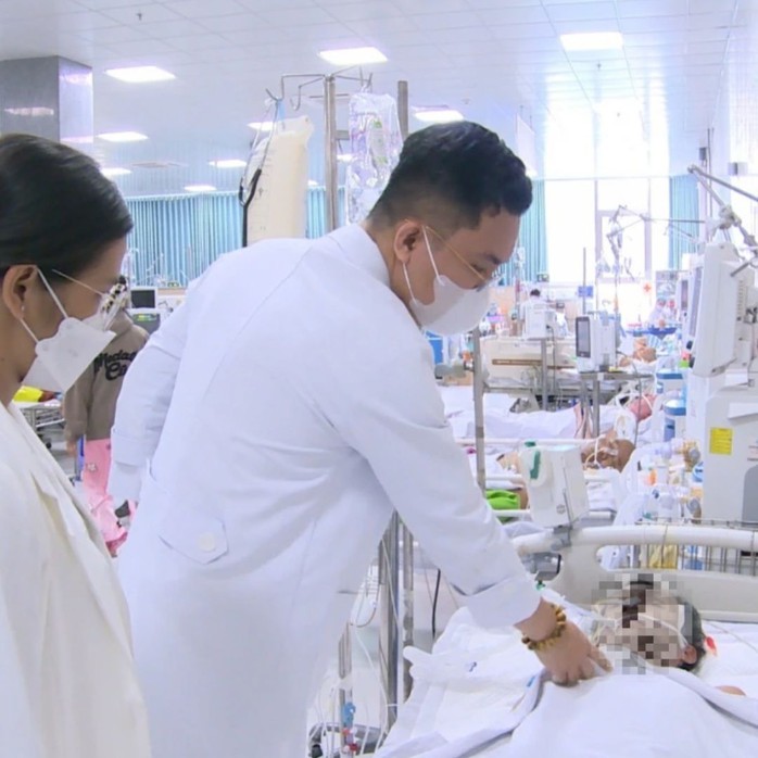 Ngộ độc thực phẩm, rượu bia ng&agrave;y Tết: Đừng chủ quan! - Ảnh 3.