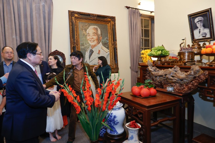 Thủ tướng ch&uacute;c Tết gia đ&igrave;nh c&aacute;c nguy&ecirc;n l&atilde;nh đạo Đảng , Nh&agrave; nước năm 2026 - Ảnh 9.