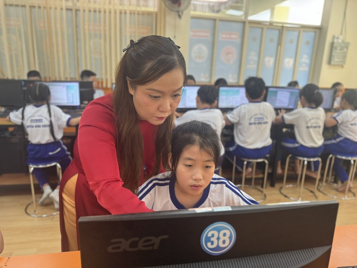 - Ảnh 3. - Ảnh 3.