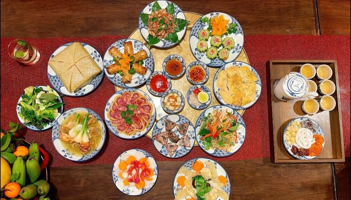 T&iacute;n ngưỡng thờ c&uacute;ng tổ ti&ecirc;n trong dịp Tết Nguy&ecirc;n Đ&aacute;n - Ảnh 1.