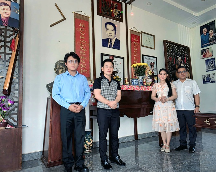 Ngày xuân về nguồn cội tưởng nhớ tác giả Trần Hữu Trang - Ảnh 4.