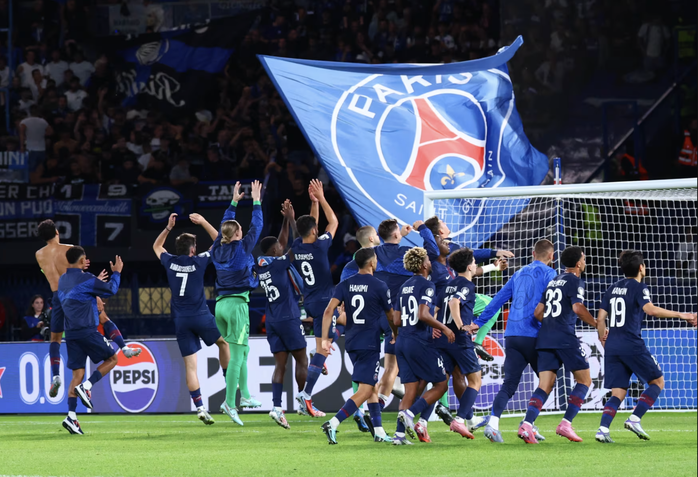 Paris Saint-Germain: Năm 2025 thăng hoa v&agrave; c&uacute; ăn s&aacute;u lịch sử - Ảnh 1.