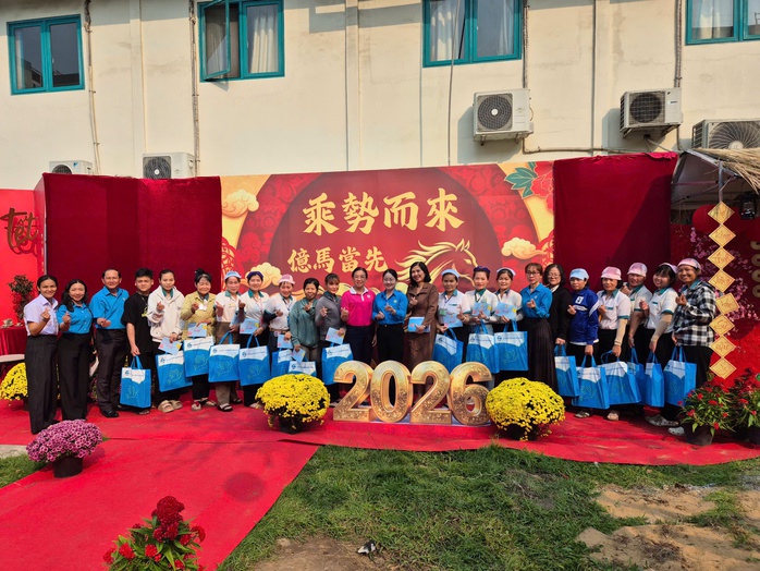 Nhiều hoạt động vui Tết &yacute; nghĩa cho người lao động - Ảnh 5.