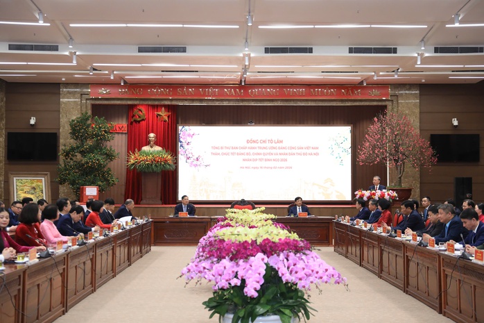 Tổng Bí thư Tô Lâm thăm, chúc Tết Đảng bộ, chính quyền và Nhân dân Hà Nội - Ảnh 4.