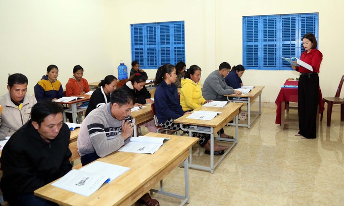 B&iacute; ẩn người Rục: H&agrave;nh tr&igrave;nh từ hang đ&aacute; đến B&aacute;o v&agrave;ng Locarno - Ảnh 3.