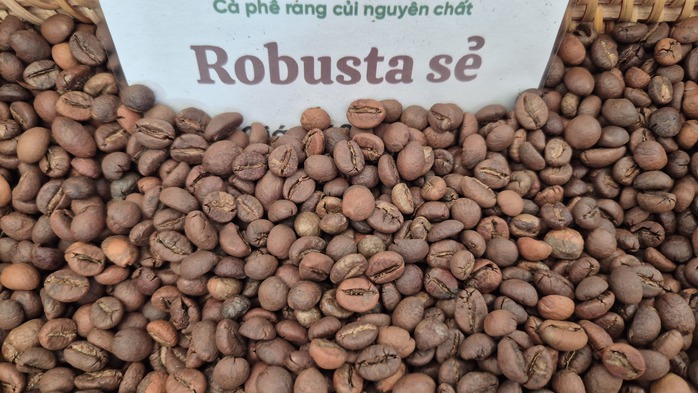 Gi&aacute; c&agrave; ph&ecirc; h&ocirc;m nay 16-2: Việt Nam l&agrave; thị trường cung cấp thứ 3 cho Trung Quốc - Ảnh 1.