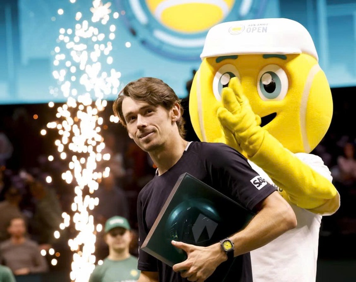 De Minaur vượt tay vợt hạng 6 thế giới, phục th&ugrave; Rotterdam th&agrave;nh c&ocirc;ng - Ảnh 1.